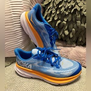 HOKA Clifton 9 Big Kids Running Shoes